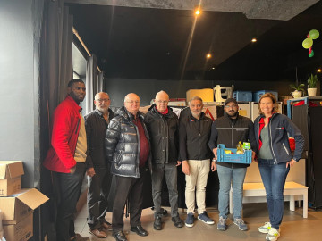 Hasene Belçika’dan Croix-Rouge Charleroi Dağıtım Merkezine Ziyaret